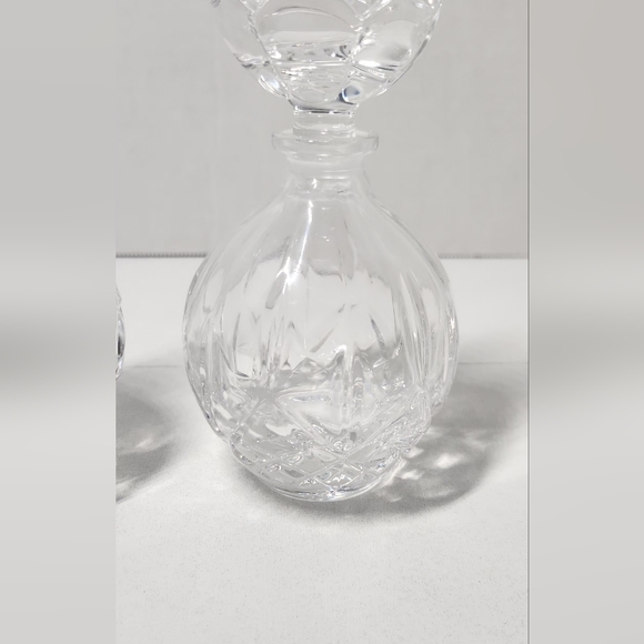 Crystal perfume bottles 2 - Picture 2 of 16